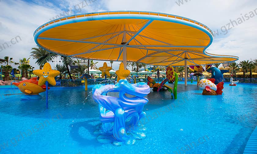 浙江宁波大目湾阿拉的海水上乐园小谐游乐场戏水小品