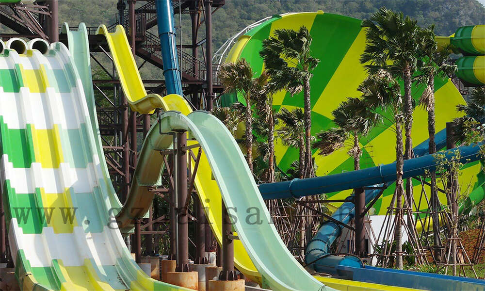 水上乐园设备大全：打造刺激水上体验