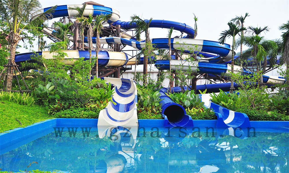国产跟进口水上乐园设备已无明显差距